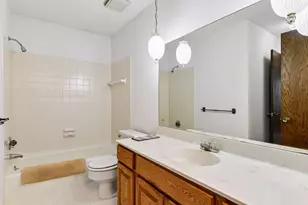 8706 Westwind Cir, Eden Prairie, MN 55344 - Photo 19