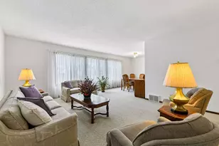 8706 Westwind Cir, Eden Prairie, MN 55344 - Photo 7