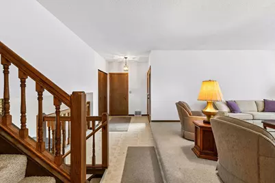 8706 Westwind Circle, Eden Prairie, MN 55344 - Photo 15