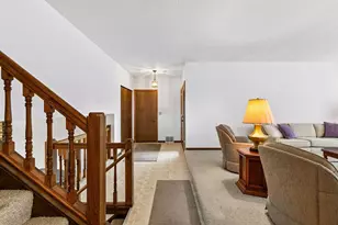 8706 Westwind Cir, Eden Prairie, MN 55344 - Photo 15