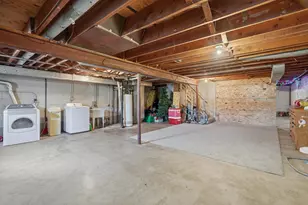 1561 Clarence St, Saint Paul, MN 55106 - Photo 17