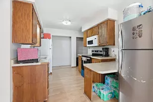 1561 Clarence St, Saint Paul, MN 55106 - Photo 7