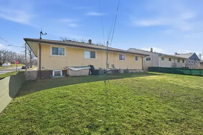 1561 Clarence Street, Saint Paul, MN 55106 - Photo 23