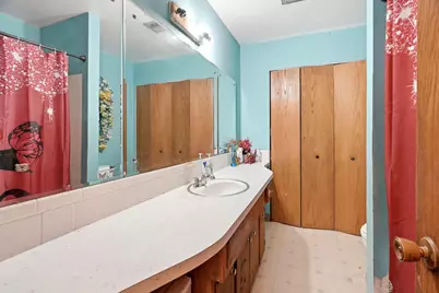 1561 Clarence Street, Saint Paul, MN 55106 - Photo 15