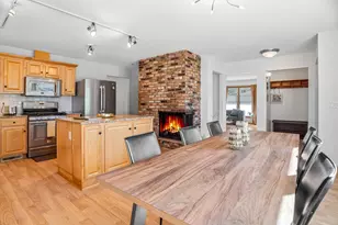 4025 Chowen Ave S, Minneapolis, MN 55410 - Photo 5