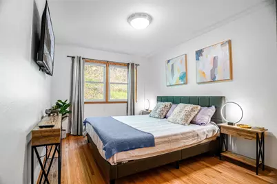 4025 Chowen Avenue S, Minneapolis, MN 55410 - Photo 13