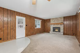 824 Elm St, Hudson, WI 54016 - Photo 5