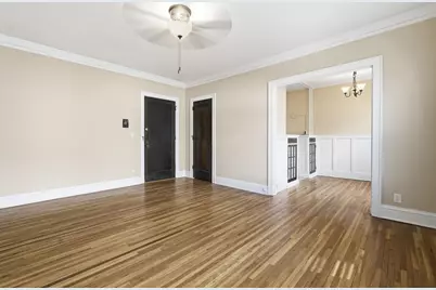 2545 Garfield Avenue #24, Minneapolis, MN 55405 - Photo 5