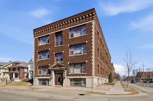 2545 Garfield Ave, Minneapolis, MN 55405 - Photo 17