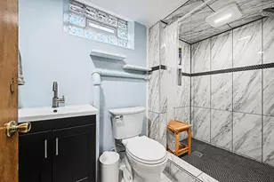 1600 Western Ave N, Saint Paul, MN 55117 - Photo 21