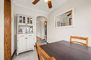 1600 Western Ave N, Saint Paul, MN 55117 - Photo 5