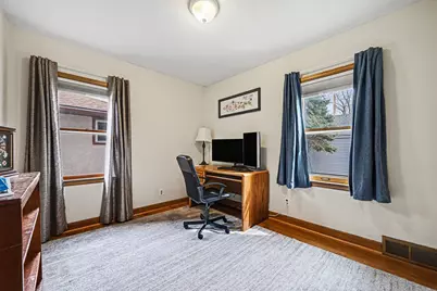 1600 Western Avenue N, Saint Paul, MN 55117 - Photo 9