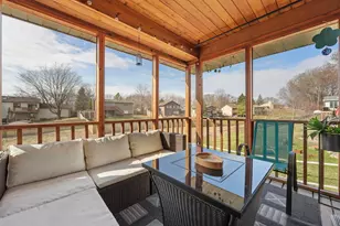 5509 W 134th St, Savage, MN 55378 - Photo 9