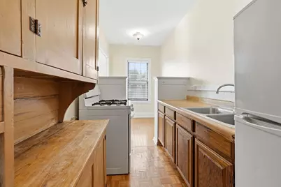 220 E 19th Street #201, Minneapolis, MN 55403 - Photo 11