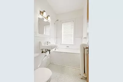 220 E 19th Street #201, Minneapolis, MN 55403 - Photo 15