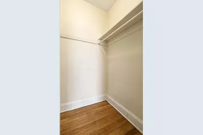 220 E 19th Street #201, Minneapolis, MN 55403 - Photo 17