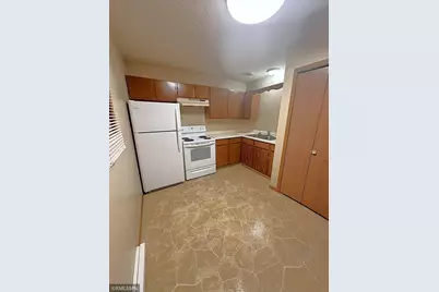 1380 Heritage Drive #1, New Richmond, WI 54017 - Photo 7