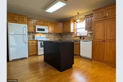 12757 Ferrara Avenue N, Hugo, MN 55038 - Photo 17