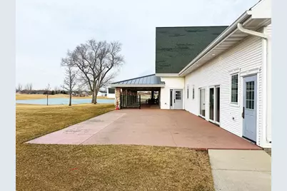 4400 Clubhouse Drive S, Fargo, ND 58104 - Photo 13