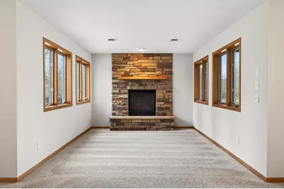 10385 Yates Drive N, Brooklyn Park, MN 55443 - Photo 39