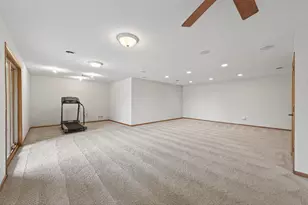 10385 Yates Dr N, Brooklyn Park, MN 55443 - Photo 37