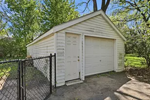 740 Manor Dr NE, Spring Lake Park, MN 55432 - Photo 29