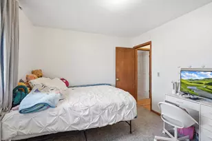 1563 Clarence St, Saint Paul, MN 55106 - Photo 13