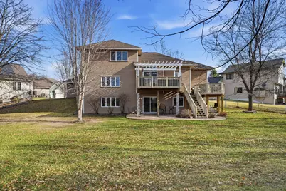 9731 Greenspruce Court N, Brooklyn Park, MN 55443 - Photo 7