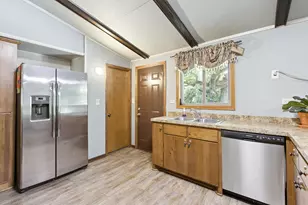 8722 47th St SW, Howard Lake, MN 55349 - Photo 5