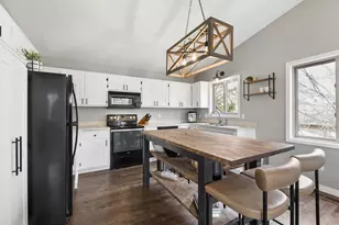 8444 Underwood Ln N, Maple Grove, MN 55369 - Photo 7