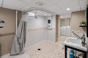 2721 29th Ave NE, Saint Anthony, MN 55418 - Photo 33