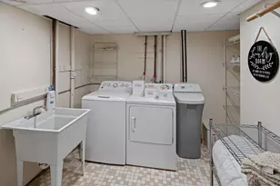 2721 29th Ave NE, Saint Anthony, MN 55418 - Photo 35