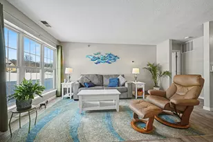 6165 Chasewood Pkwy, Hopkins, MN 55343 - Photo 3