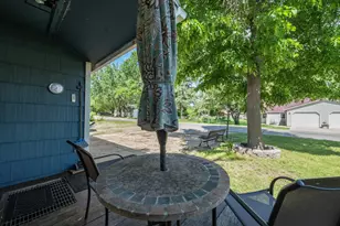712 Meadowlark Dr SW, Alexandria, MN 56308 - Photo 5