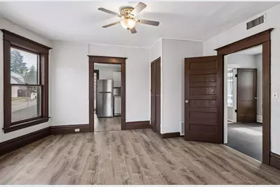 2326 Bryant Avenue N, Minneapolis, MN 55411 - Photo 11