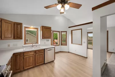 20860 India Avenue, Lakeville, MN 55044 - Photo 15