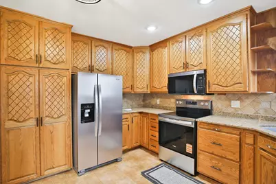 411 2nd Street, Lyle, MN 55953 - Photo 5