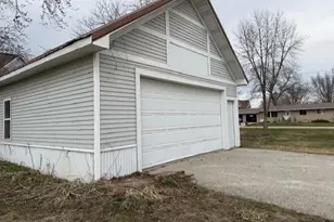 411 2nd St, Lyle, MN 55953 - Photo 25