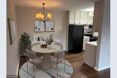 2801 Flag Avenue N #323, New Hope, MN 55427 - Photo 5