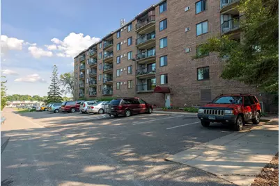 2601 Kenzie Terrace #330, Saint Anthony, MN 55418 - Photo 39