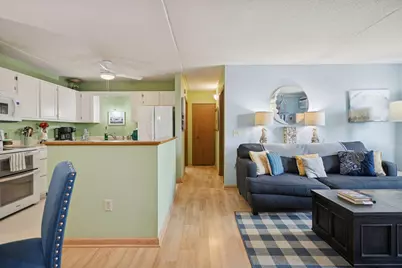 2601 Kenzie Terrace #330, Saint Anthony, MN 55418 - Photo 7