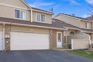 1102 Black Oak Dr, New Brighton, MN 55112 - Photo 3
