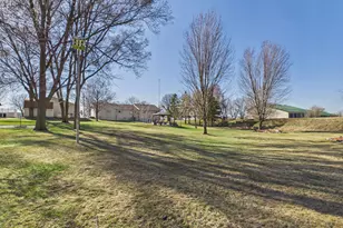 304 12th Ave SE, Melrose, MN 56352 - Photo 7