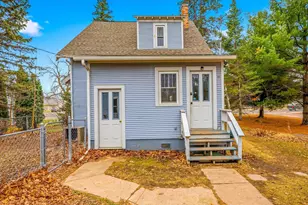 805 W 4th St, Rush City, MN 55069 - Photo 21