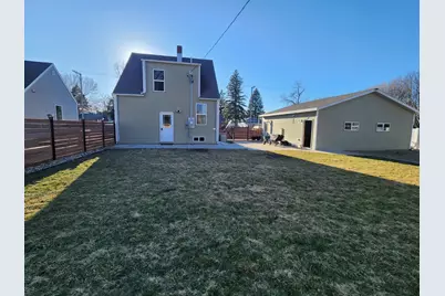 515 5th Avenue SW, Pipestone, MN 56164 - Photo 3