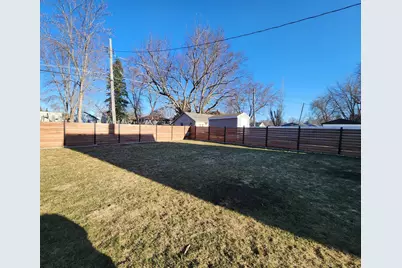 515 5th Avenue SW, Pipestone, MN 56164 - Photo 5