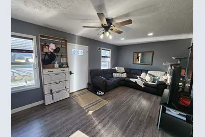 515 5th Avenue SW, Pipestone, MN 56164 - Photo 7