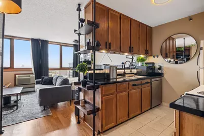 433 S 7th Street #1704, Minneapolis, MN 55415 - Photo 7