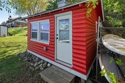 208 E Lake Street, Waconia, MN 55387 - Photo 7