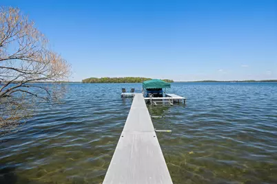 208 E Lake Street, Waconia, MN 55387 - Photo 9